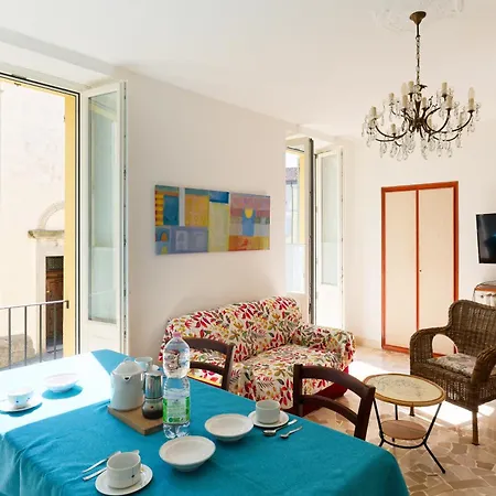 Loggia Degli Innocenti Laura - Flat In The Center And Near The With Two Bedrooms * Verbania