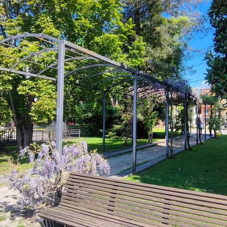 Lejlighed Loggia Degli Innocenti Laura - Flat In The Center And Near The With Two Bedrooms