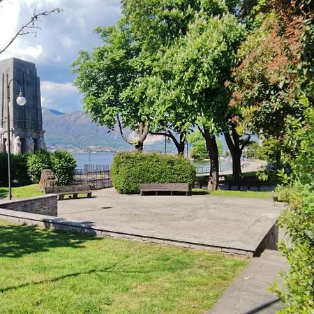 Lejlighed Loggia Degli Innocenti Laura - Flat In The Center And Near The With Two Bedrooms Verbania