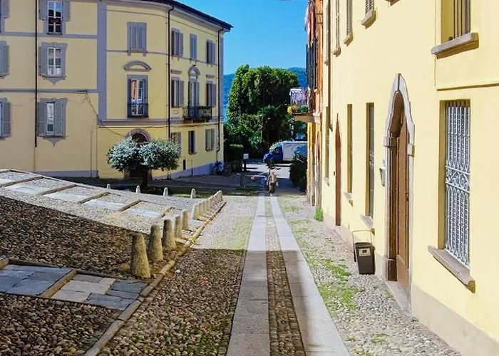Loggia Degli Innocenti Laura - Flat In The Center And Near The With Two Bedrooms *